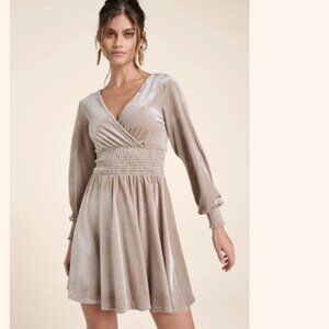 NWT Lace-Up Back Velvet Dress